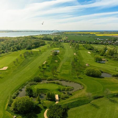 Golf 'N Wave Aktivresort 费马恩 外观 照片