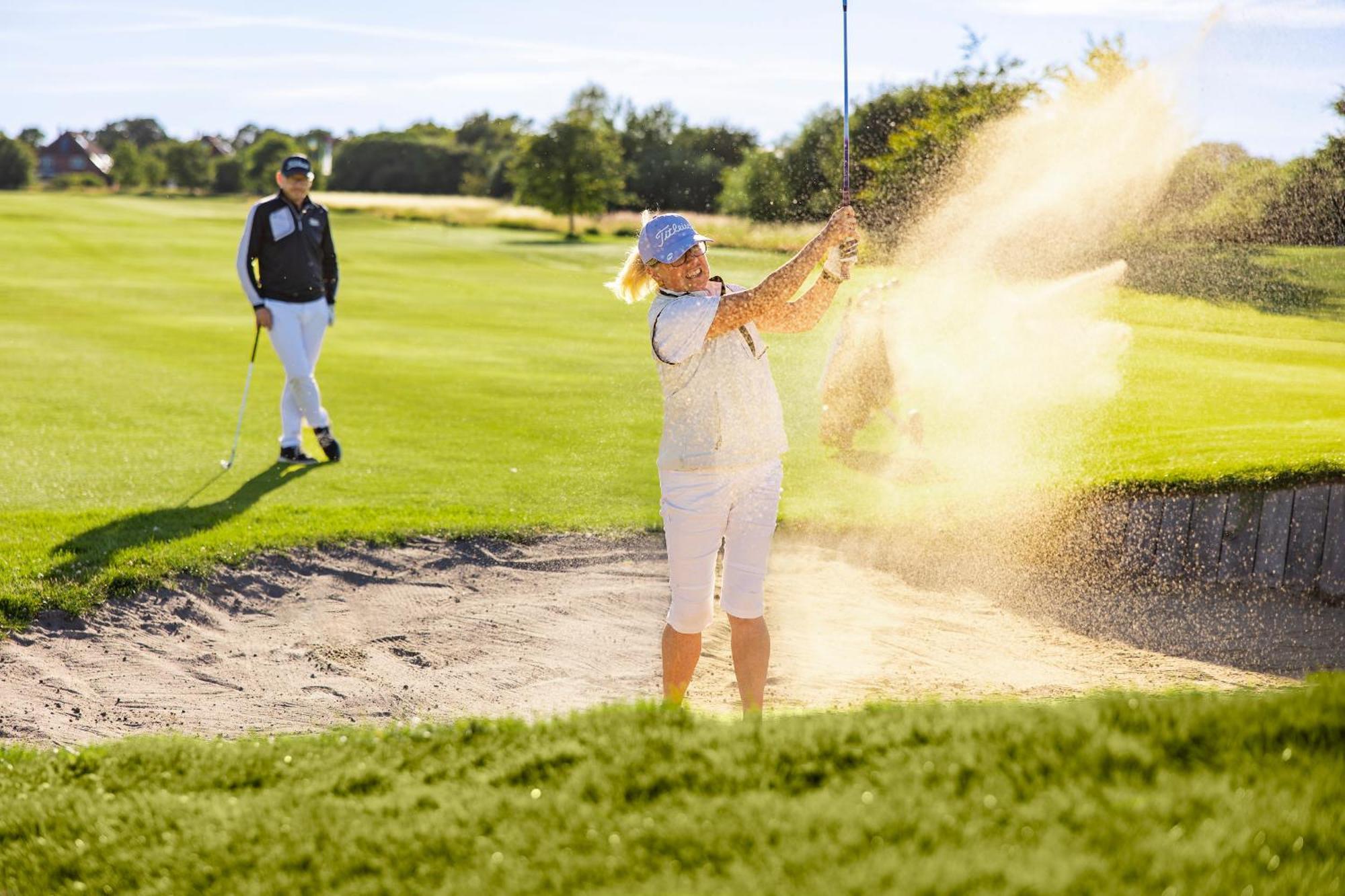 Golf 'N Wave Aktivresort 费马恩 外观 照片